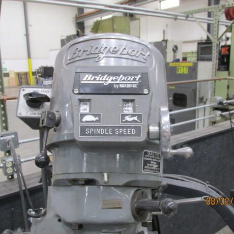 Bridgeport Mill with Acu-Right Control